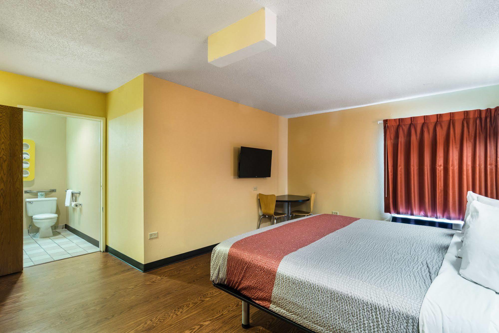 Motel 6-Libertyville, Il 외부 사진