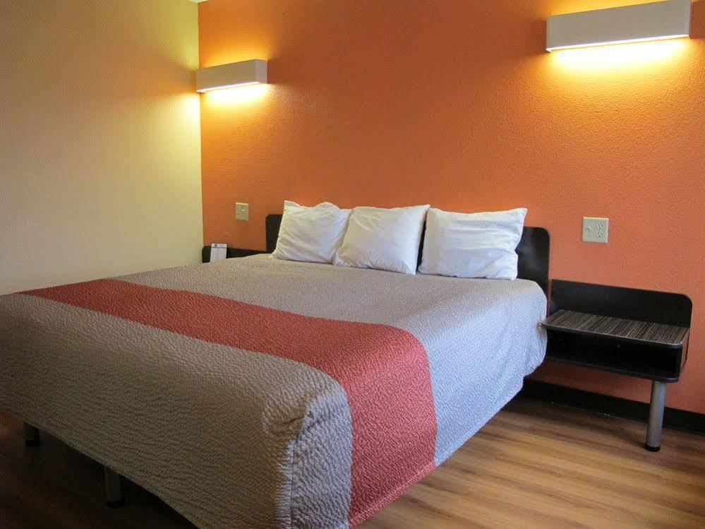 Motel 6-Libertyville, Il 외부 사진