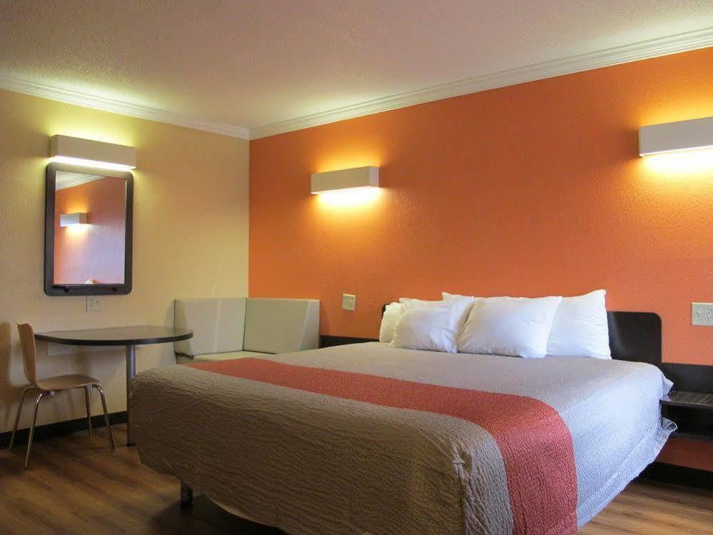Motel 6-Libertyville, Il 외부 사진